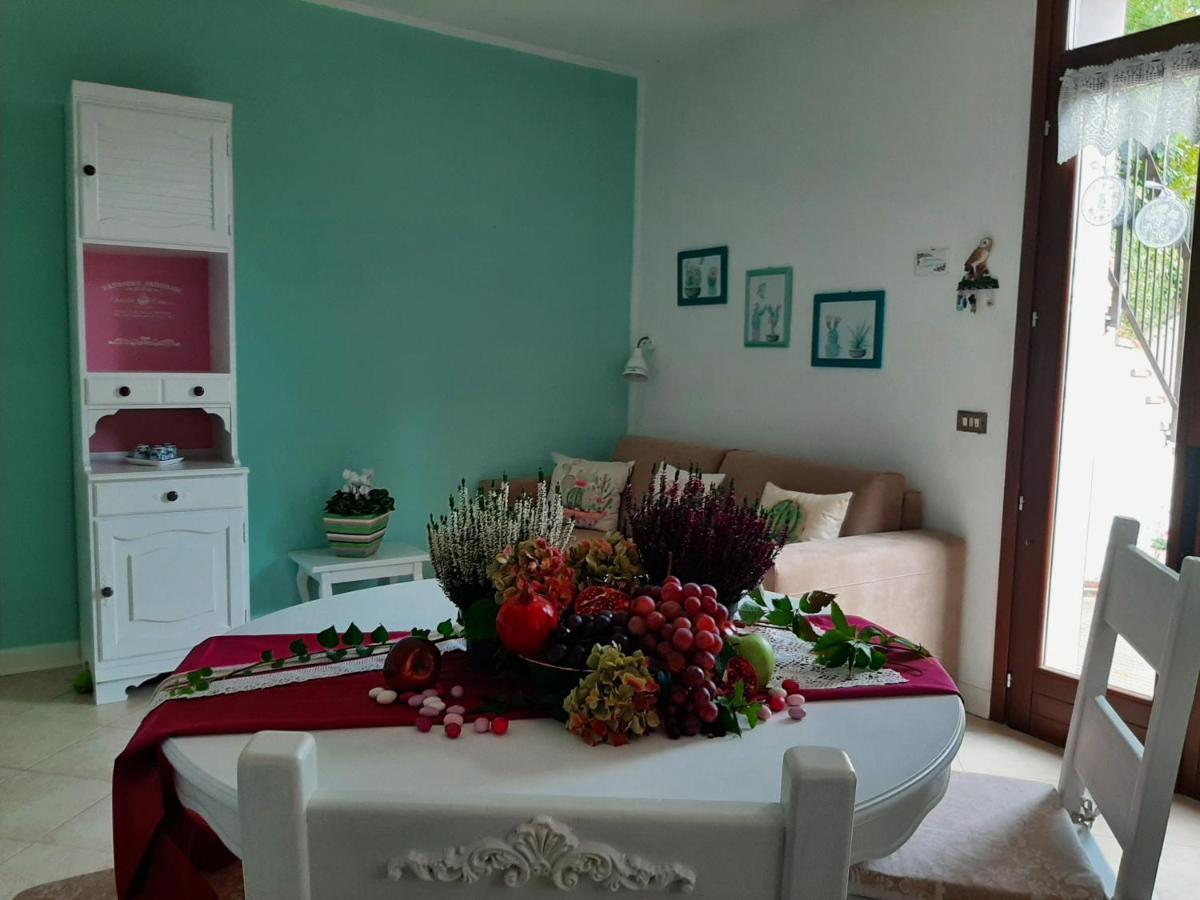 La Civetta Appartamento Con Giardino E Parcheggio Nave  Екстериор снимка