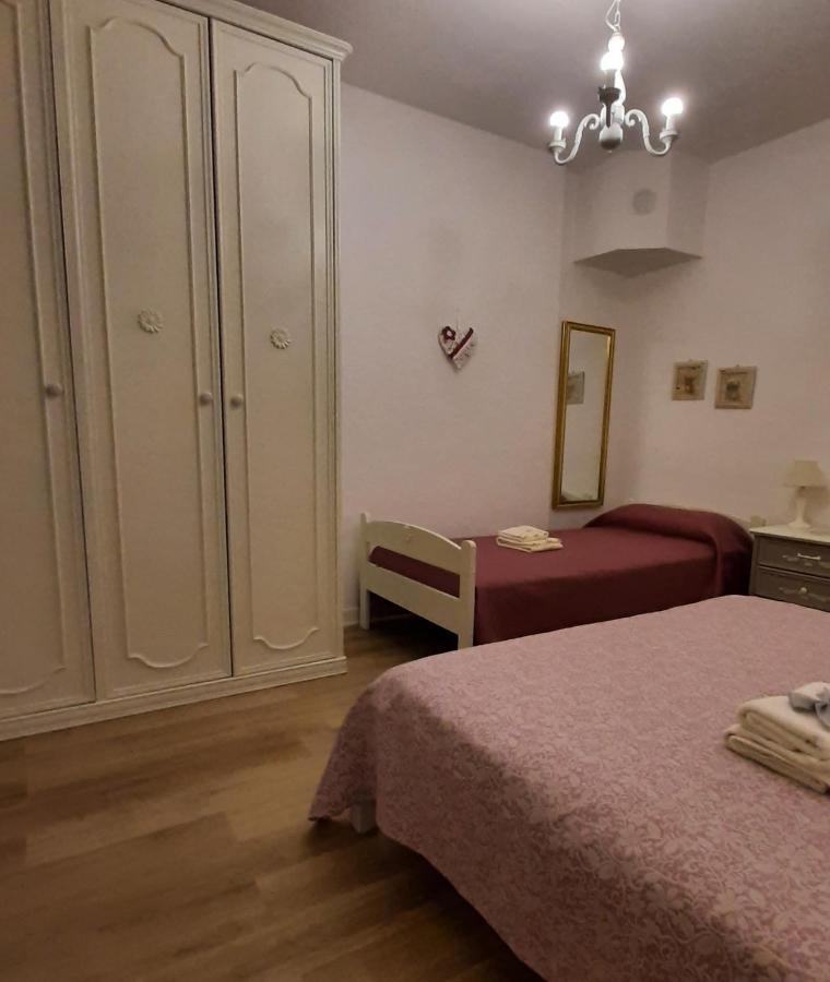 La Civetta Appartamento Con Giardino E Parcheggio Nave  Екстериор снимка